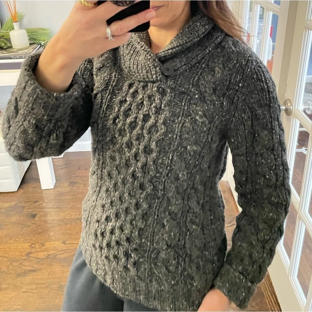 Nordic Store Iceland Hand-Knit Shawl Collar Sweater